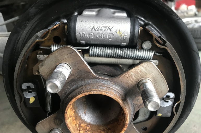 リヤカップ交換